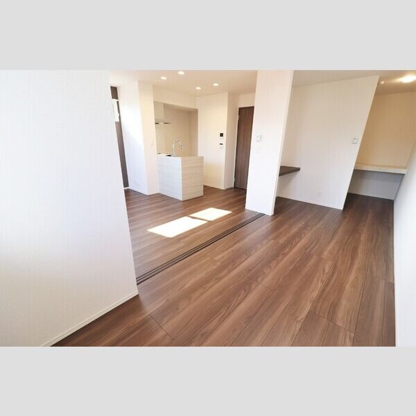 その他 (205　洋室)