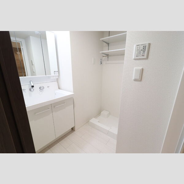 洗面所 (205　洗面所)