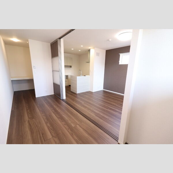 その他 (303　洋室)