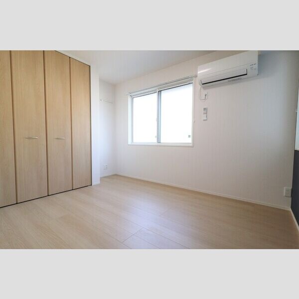 その他 (洋室①)