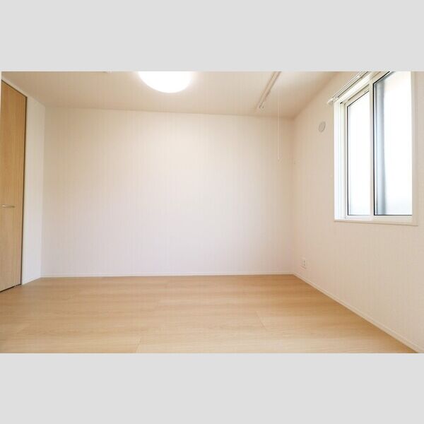 その他 (洋室①)