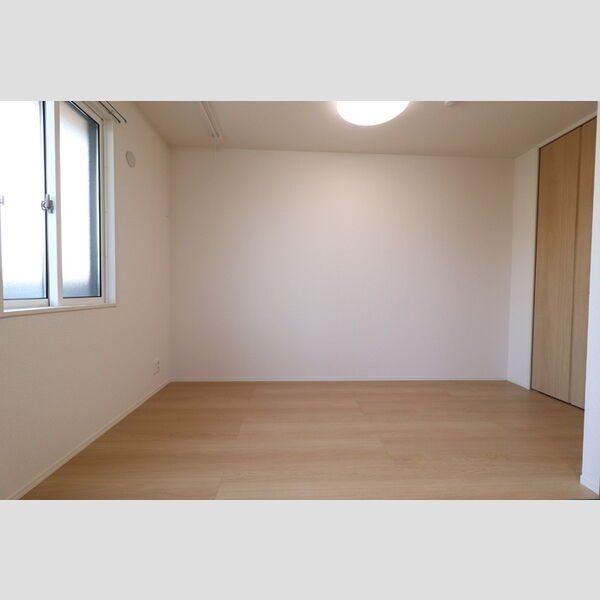 その他 (洋室①)