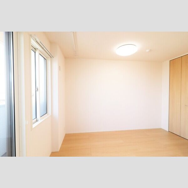 その他 (洋室①)