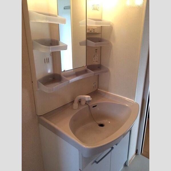 洗面所 (洗面台)