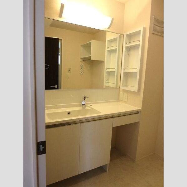 洗面所 (洗面台)