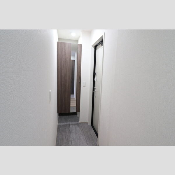 玄関 (302 玄関)