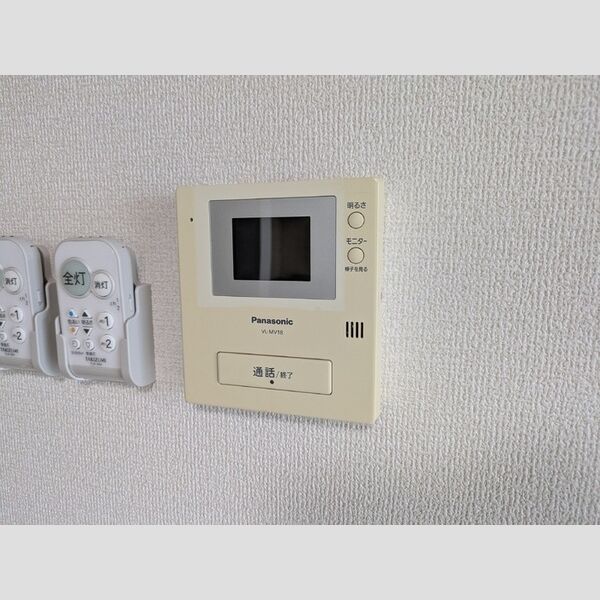 その他設備 (202 モニタ付きインターホン)