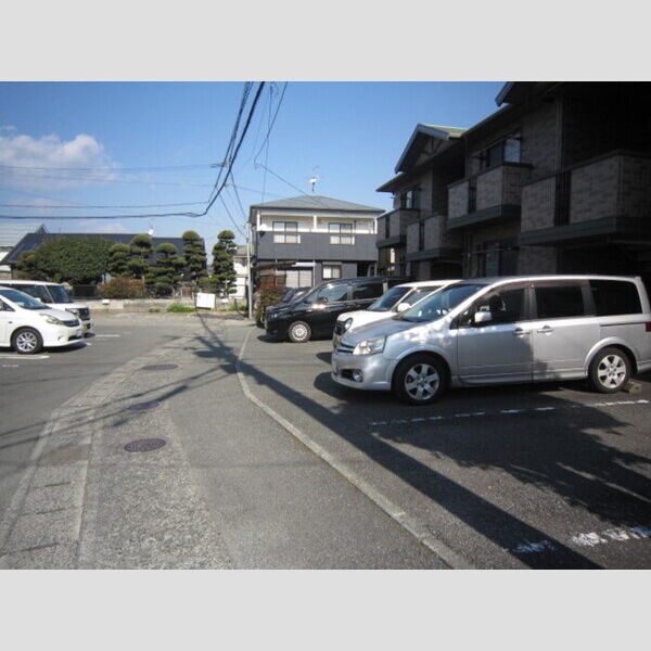 駐車場 (駐車場)