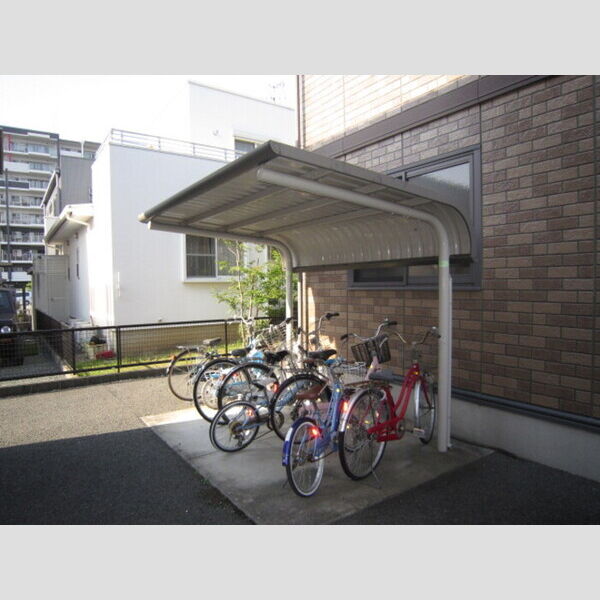 現地周辺 (サイクルポート)