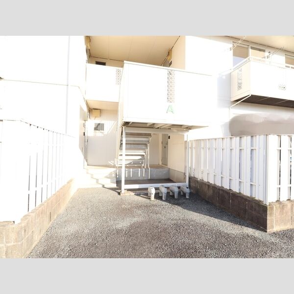 エントランス (エントランス)