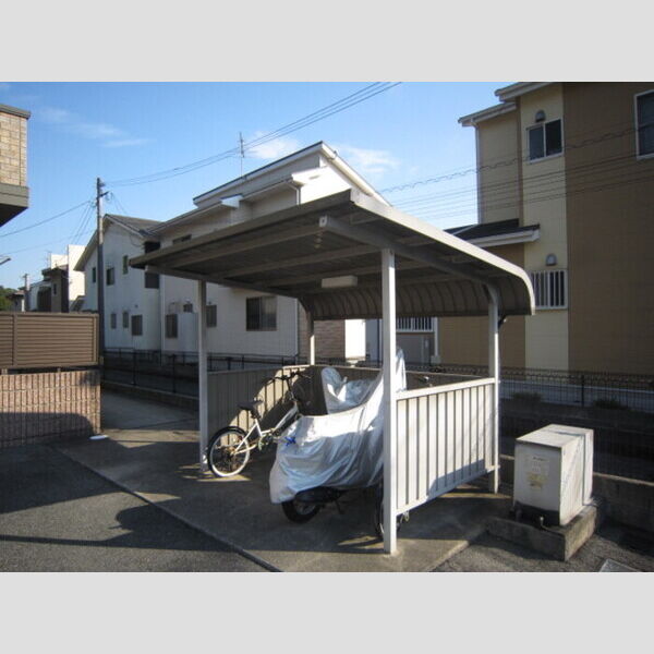 現地周辺 (サイクルポート)
