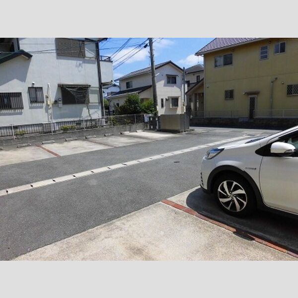 駐車場 (駐車場)