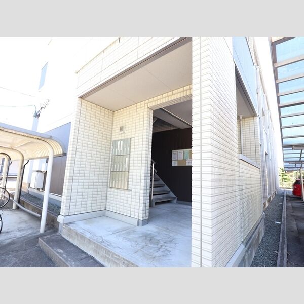 エントランス (エントランス)