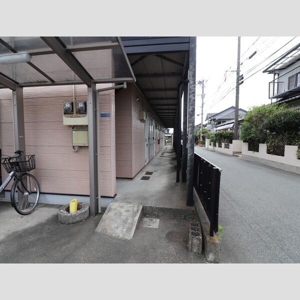 エントランス (エントランス)