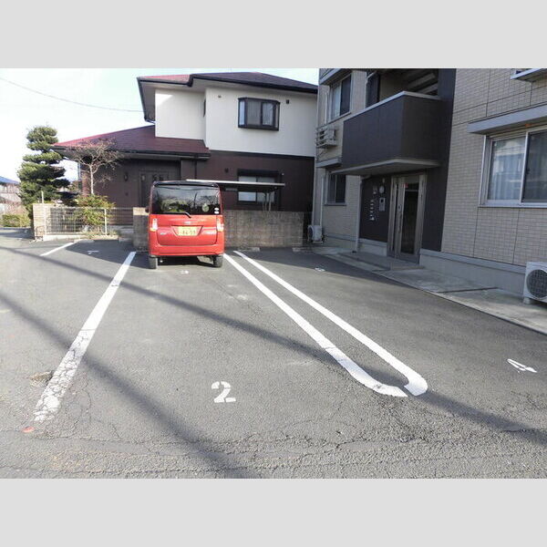 駐車場 (駐車場)