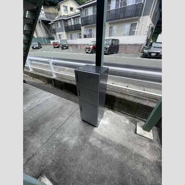 現地周辺 (宅配ボックス)