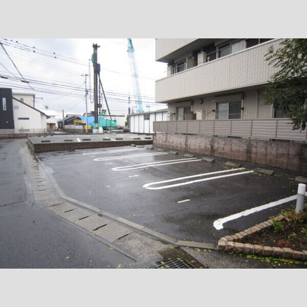 駐車場 (駐車場)