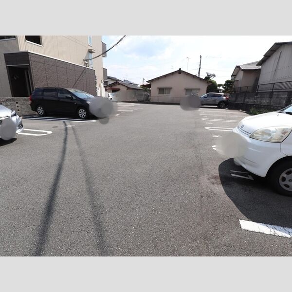 駐車場 (駐車場)