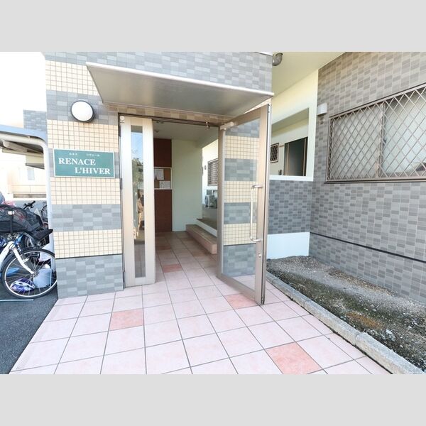 エントランス (エントランス)