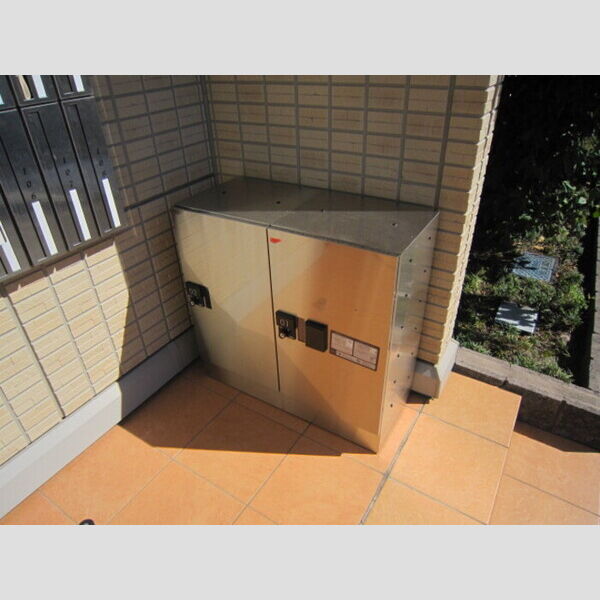 現地周辺 (宅配ボックス有り)