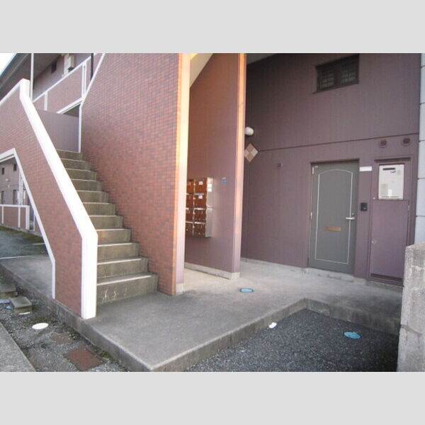 現地周辺 (エントランス)