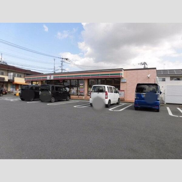 現地周辺 (セブンイレブン熊本山ノ神店(566m))