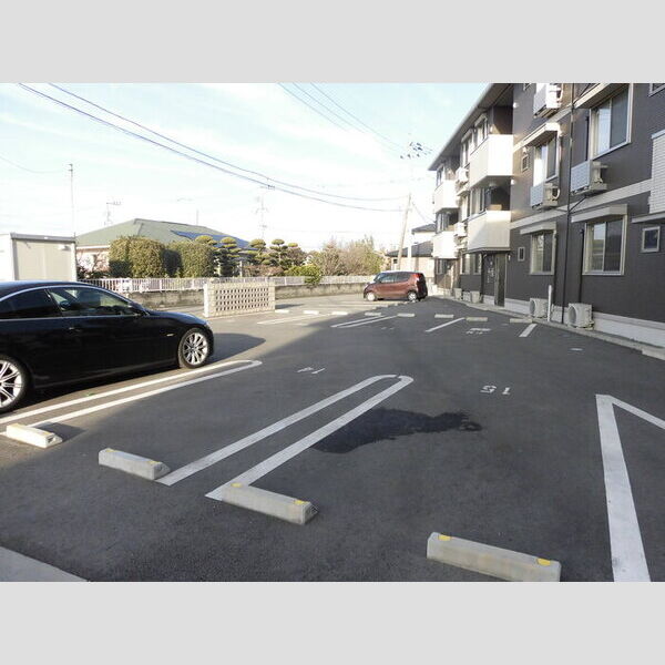 駐車場 (駐車場)