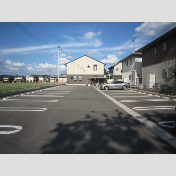 駐車場 (駐車場)