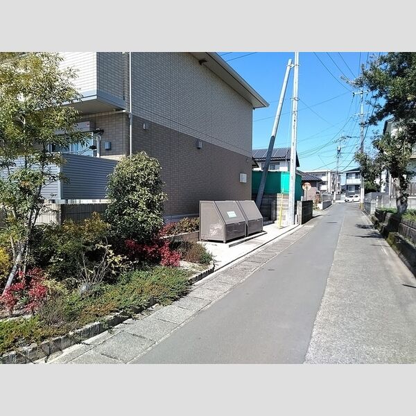 現地周辺 (クレール　A棟　その他共有部分)