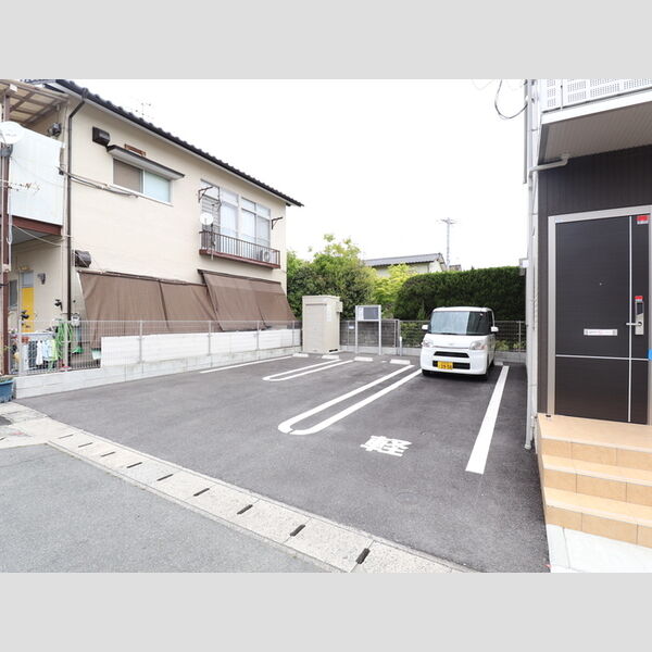 駐車場 (ブエナビスタ島崎　駐車場)
