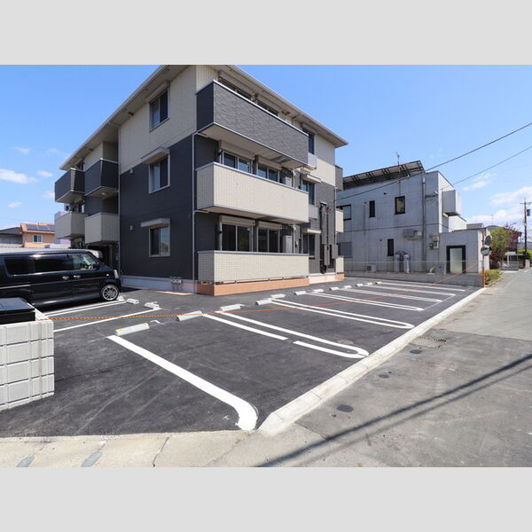 駐車場 (ベルマーレ　駐車場)