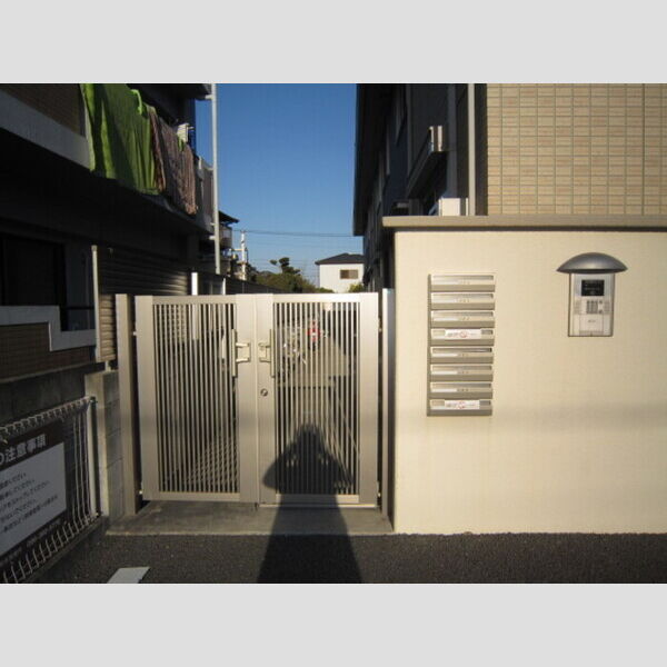 エントランス (入り口オートロック)