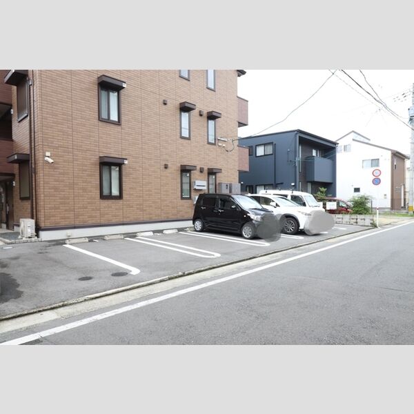 駐車場 (駐車場)