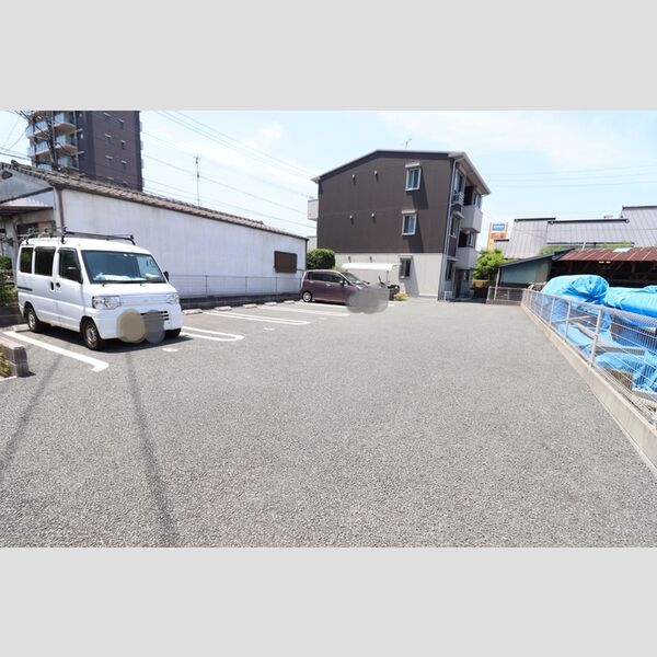 駐車場 (駐車場)