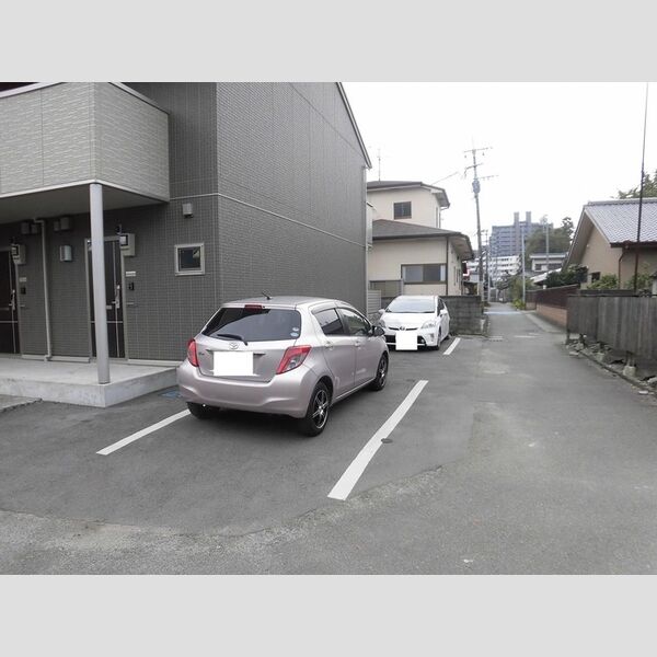 駐車場 (駐車場)