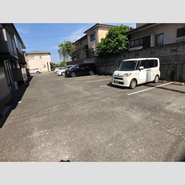 駐車場 (駐車場)