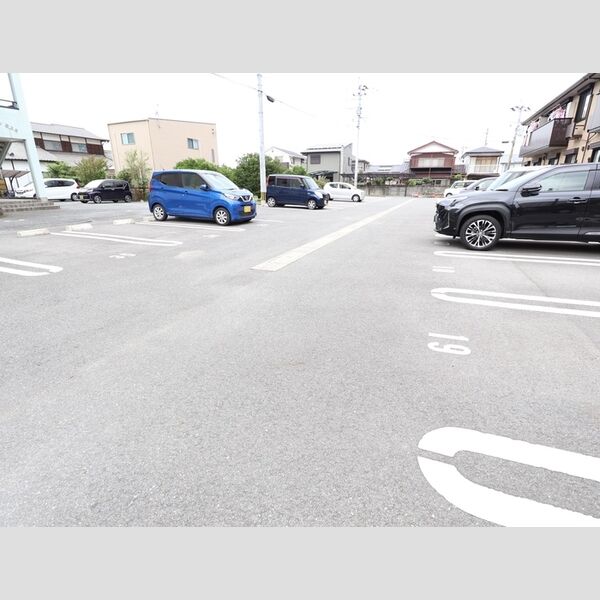 駐車場 (駐車場)