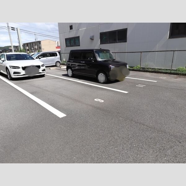 駐車場 (駐車場)