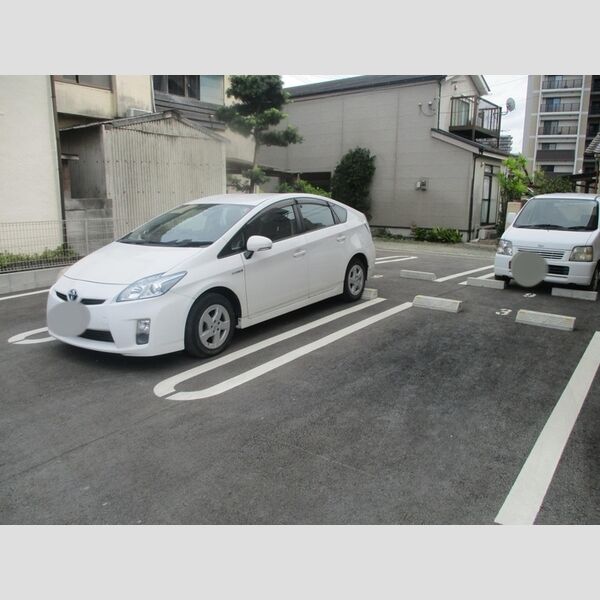 駐車場 (駐車場)