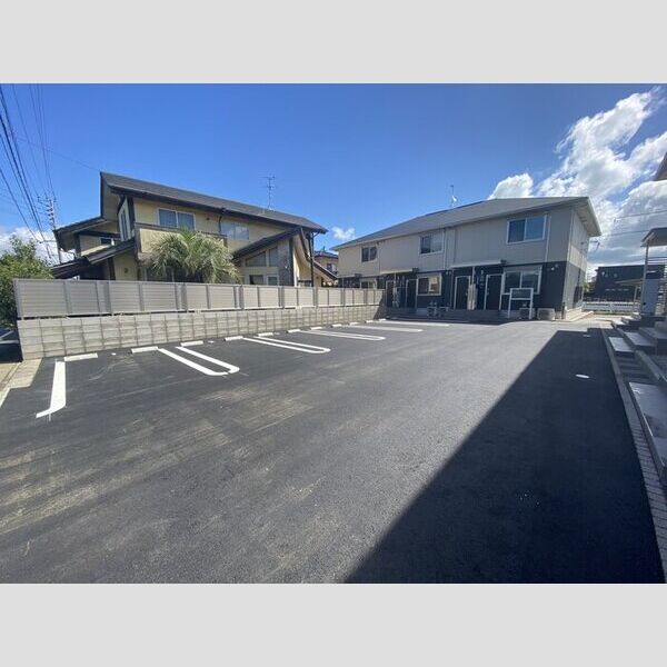 駐車場 (駐車場)