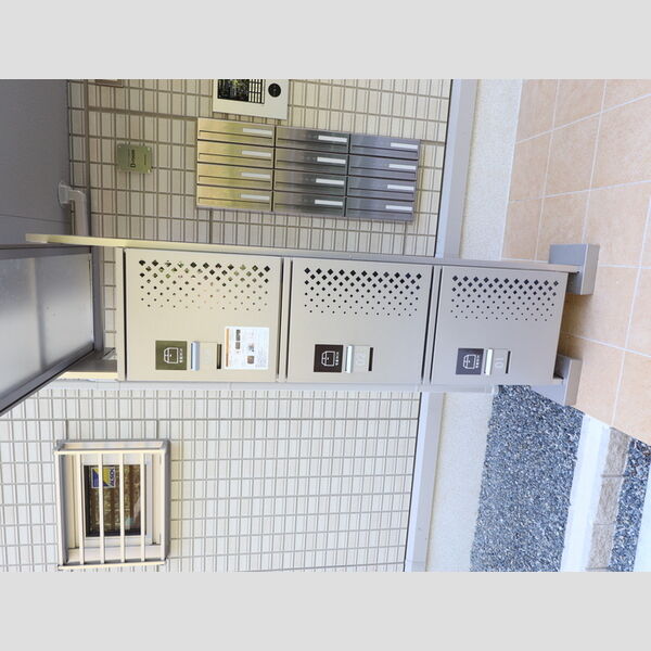 現地周辺 (宅配ボックス)