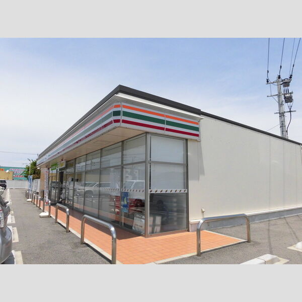 現地周辺 (セブンイレブン天草丸尾町店まで689メートル)
