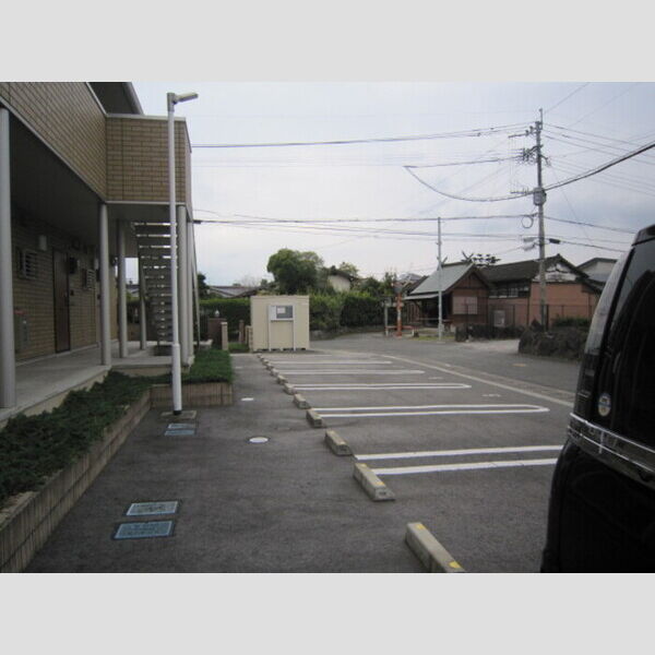 駐車場 (駐車場)
