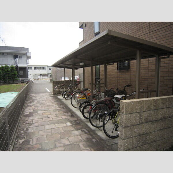 現地周辺 (サイクルポート)