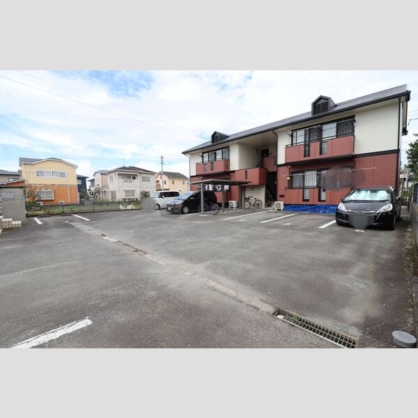 駐車場 (駐車場)