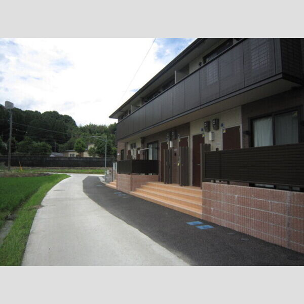 エントランス (エントランス)