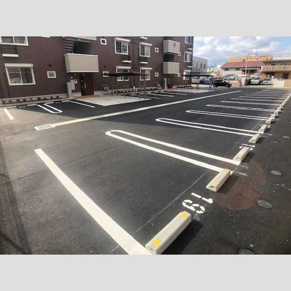 駐車場 (駐車場)