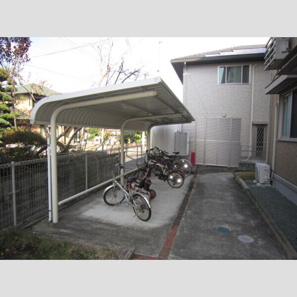 現地周辺 (サイクルポート)