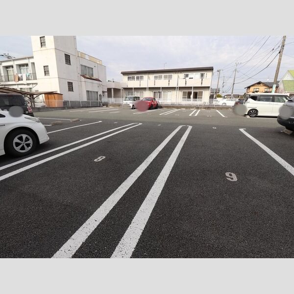 駐車場 (駐車場)