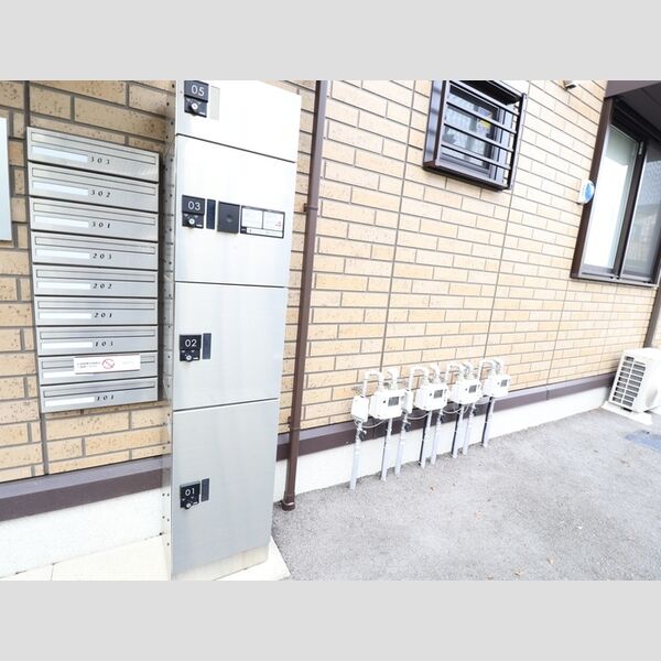 現地周辺 (宅配ボックス)